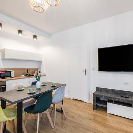 Kazimierz Old Town Apartments Красков Екстериор снимка