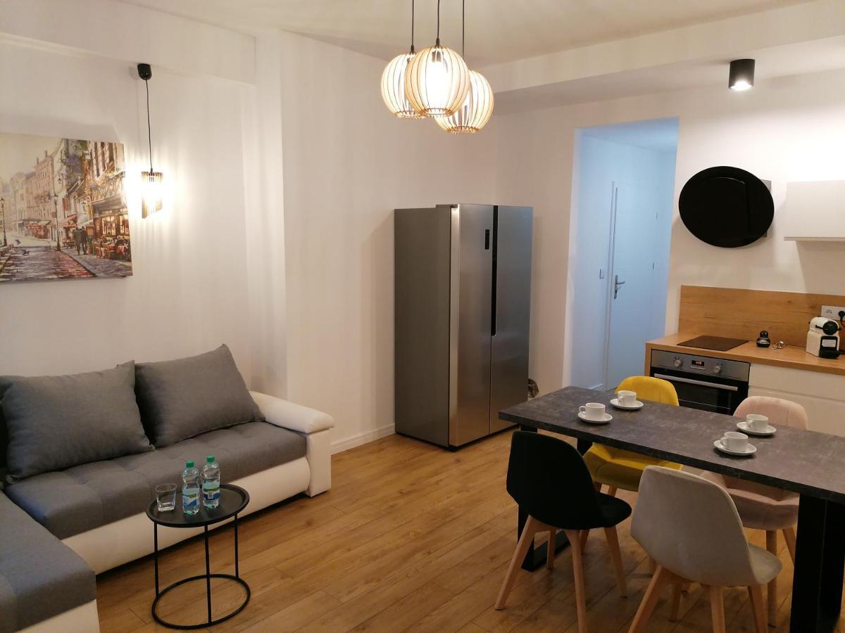 Kazimierz Old Town Apartments Красков Екстериор снимка