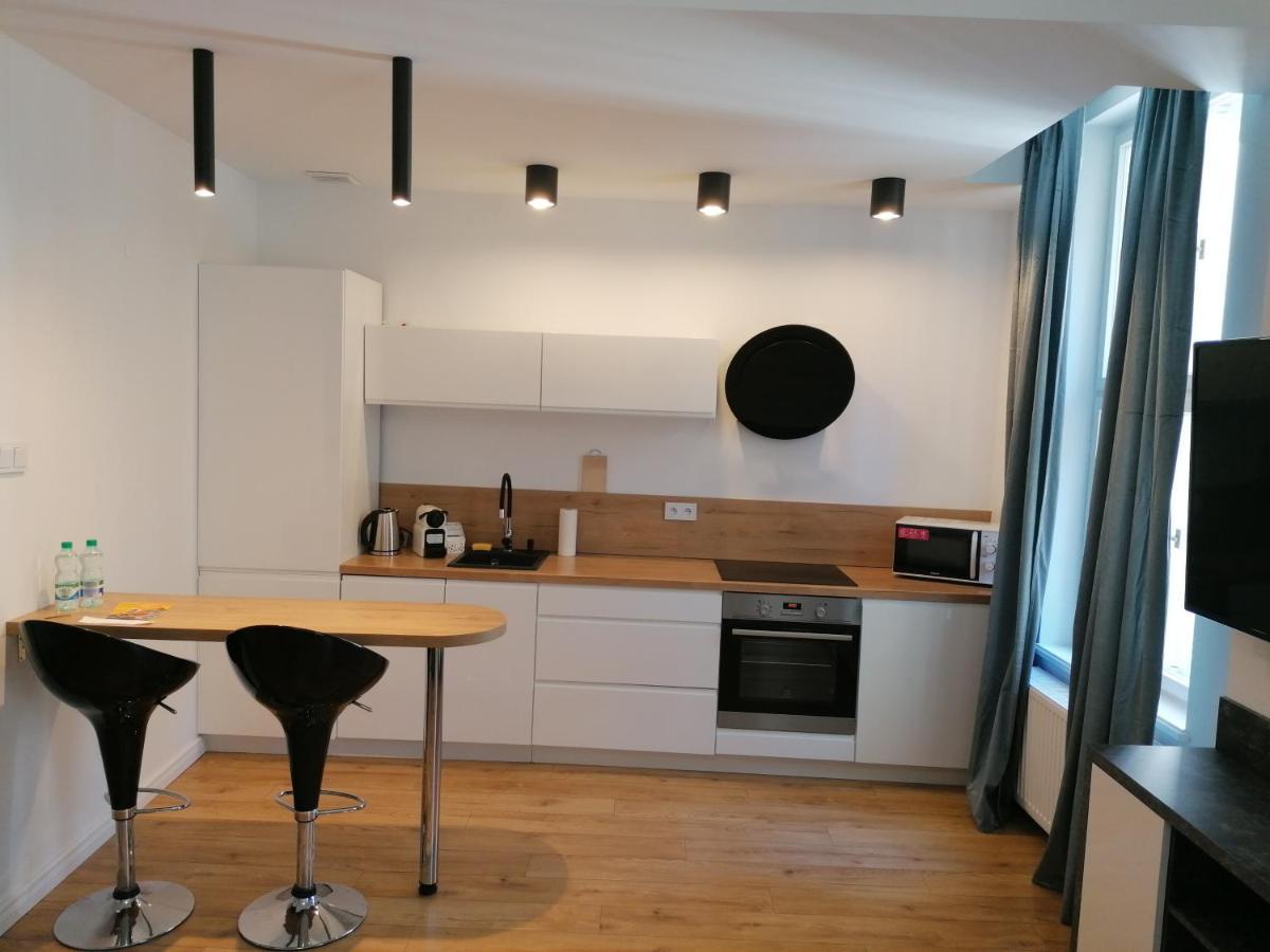 Kazimierz Old Town Apartments Красков Екстериор снимка
